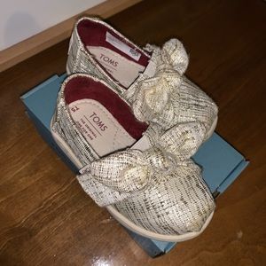 Sparkly Gold Tiny Toms